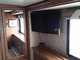 2016 Winnebago Forza Photo #29