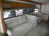 2016 Winnebago Forza Photo #13