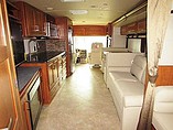 2015 Winnebago Forza Photo #22