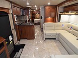 2015 Winnebago Forza Photo #13