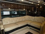 2015 Winnebago Grand Tour Photo #22