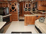 2016 Winnebago Grand Tour Photo #5