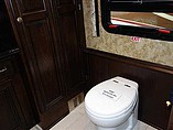 2015 Winnebago Grand Tour Photo #15