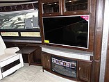 2015 Winnebago Grand Tour Photo #11