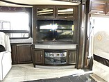 2015 Winnebago Grand Tour Photo #11