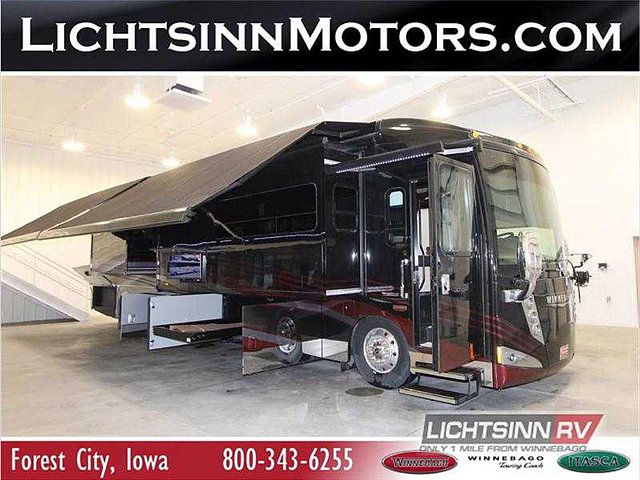 2015 Winnebago Grand Tour Photo
