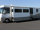 2001 Winnebago Winnebago Photo #2