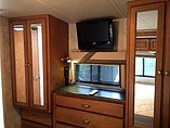 2012 Winnebago Itasca Photo #9