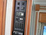 2005 Winnebago Journey Photo #46