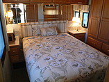 2005 Winnebago Journey Photo #52