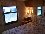 2005 Winnebago Journey Photo #55