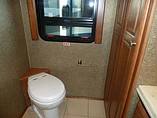 2015 Winnebago Journey Photo #30