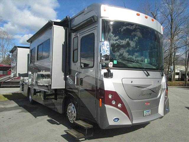 2009 Winnebago Journey Photo