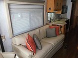 2002 Winnebago Journey Photo #15