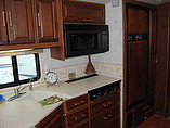 2004 Winnebago Journey Photo #14
