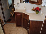 2004 Winnebago Journey Photo #19