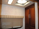 2004 Winnebago Journey Photo #31