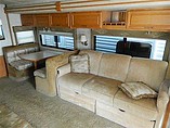 2007 Winnebago Journey Photo #5