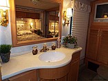 2005 Winnebago Journey Photo #18