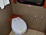 2015 Winnebago Journey Photo #21