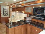 2015 Winnebago Journey Photo #12
