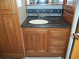 2015 Winnebago Journey Photo #35