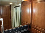 2015 Winnebago Journey Photo #39