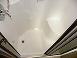 2015 Winnebago Journey Photo #25