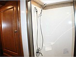2016 Winnebago Journey Photo #17