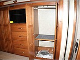 2016 Winnebago Journey Photo #25