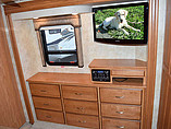 2011 Winnebago Journey Photo #15