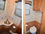2011 Winnebago Journey Photo #19
