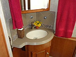 2014 Winnebago Journey Photo #14
