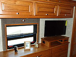 2014 Winnebago Journey Photo #17