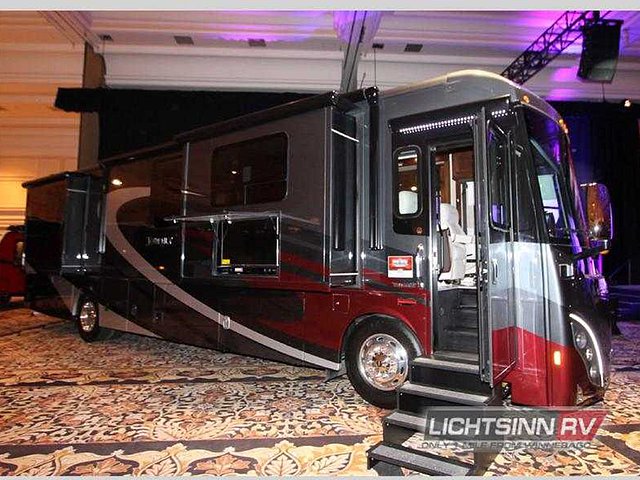 2016 Winnebago Journey Photo