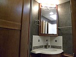 2015 Winnebago Journey Photo #41