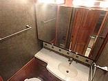 2015 Winnebago Journey Photo #29