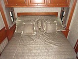 2015 Winnebago Journey Photo #16
