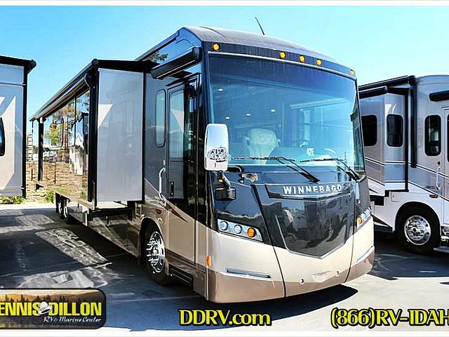 2015 Winnebago Journey Photo
