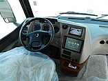 2016 Winnebago Journey Photo #17
