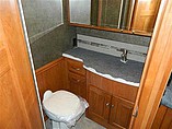 2016 Winnebago Journey Photo #28