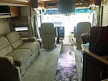 2002 Winnebago Journey DL Photo #9