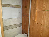 2002 Winnebago Journey DL Photo #19