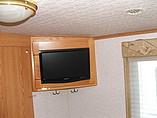2003 Winnebago Journey DL Photo #12