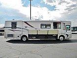 2001 Winnebago Journey DL Photo #15