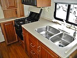 2001 Winnebago Journey DL Photo #21