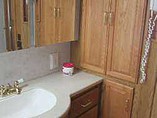 2003 Winnebago Journey DL Photo #16
