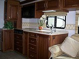 2003 Winnebago Journey DL Photo #23