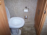2007 Winnebago Journey Photo #29