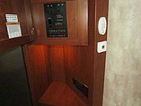 2015 Winnebago Latitude Photo #19